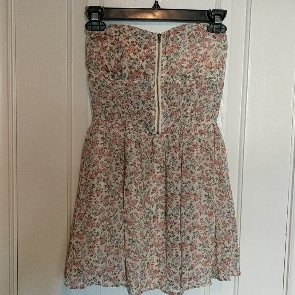 Mini dress